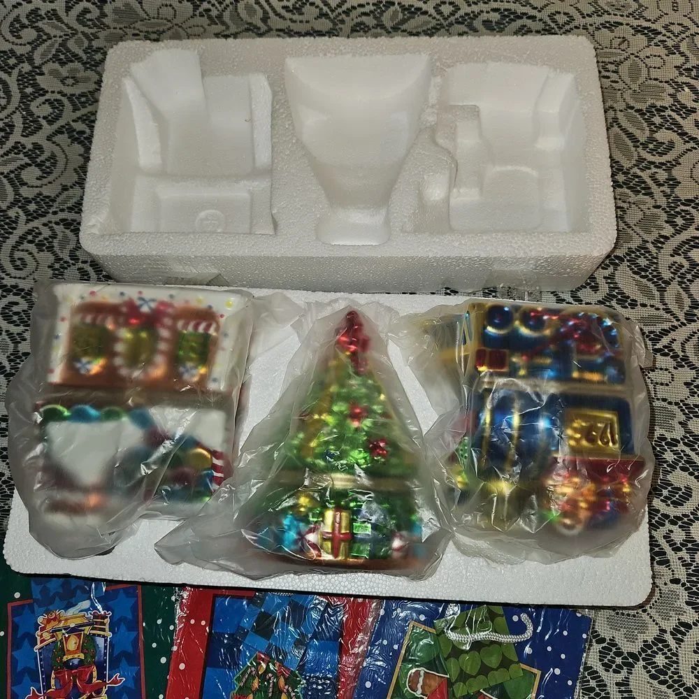 Set of 3 Mr. Christmas Animated Porcelain Hinged Trinket Music Boxes